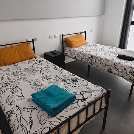 Hostal Nana B&B อาร์โรโย เด ลา เองกอมเมียนดา ภายนอก รูปภาพ