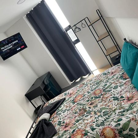 Hostal Nana B&B อาร์โรโย เด ลา เองกอมเมียนดา ภายนอก รูปภาพ